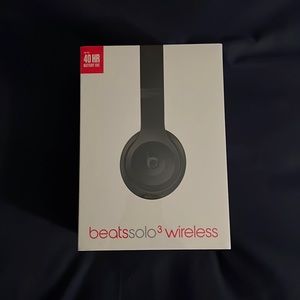 Beats solo 3 wireless